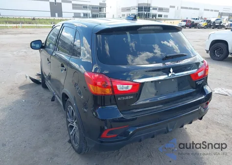2019 Mitsubishi Outlander Sport 2.0 Es z USA, uszkodzony, nr VIN JA4AP3AU1KU032223
